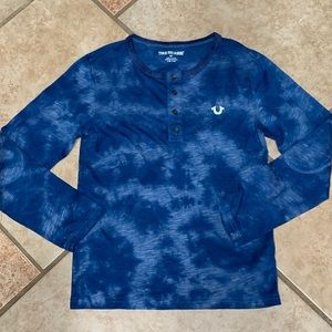 True Religion Boys Size 8 Long Sleeved T-shirt